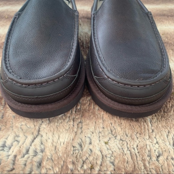 UGG Dex Moc Toe Water Resistant Leather Loafer - Picture 5 of 14
